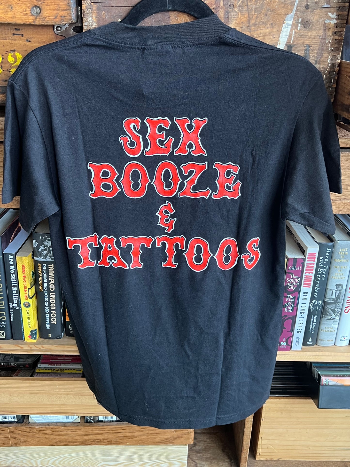Vintage LA Guns Sex Booze & Tattoos Band Shirt Concert Tee