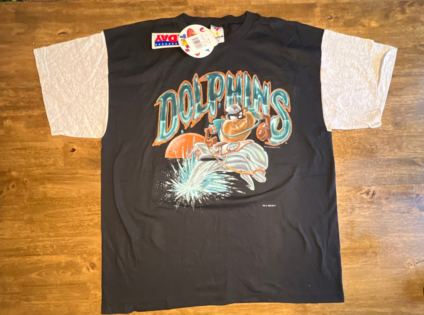 Vintage 1994 Miami Dolphins Looney Tunes Taz Tee Shirt  XL 90s NWT NFL Football