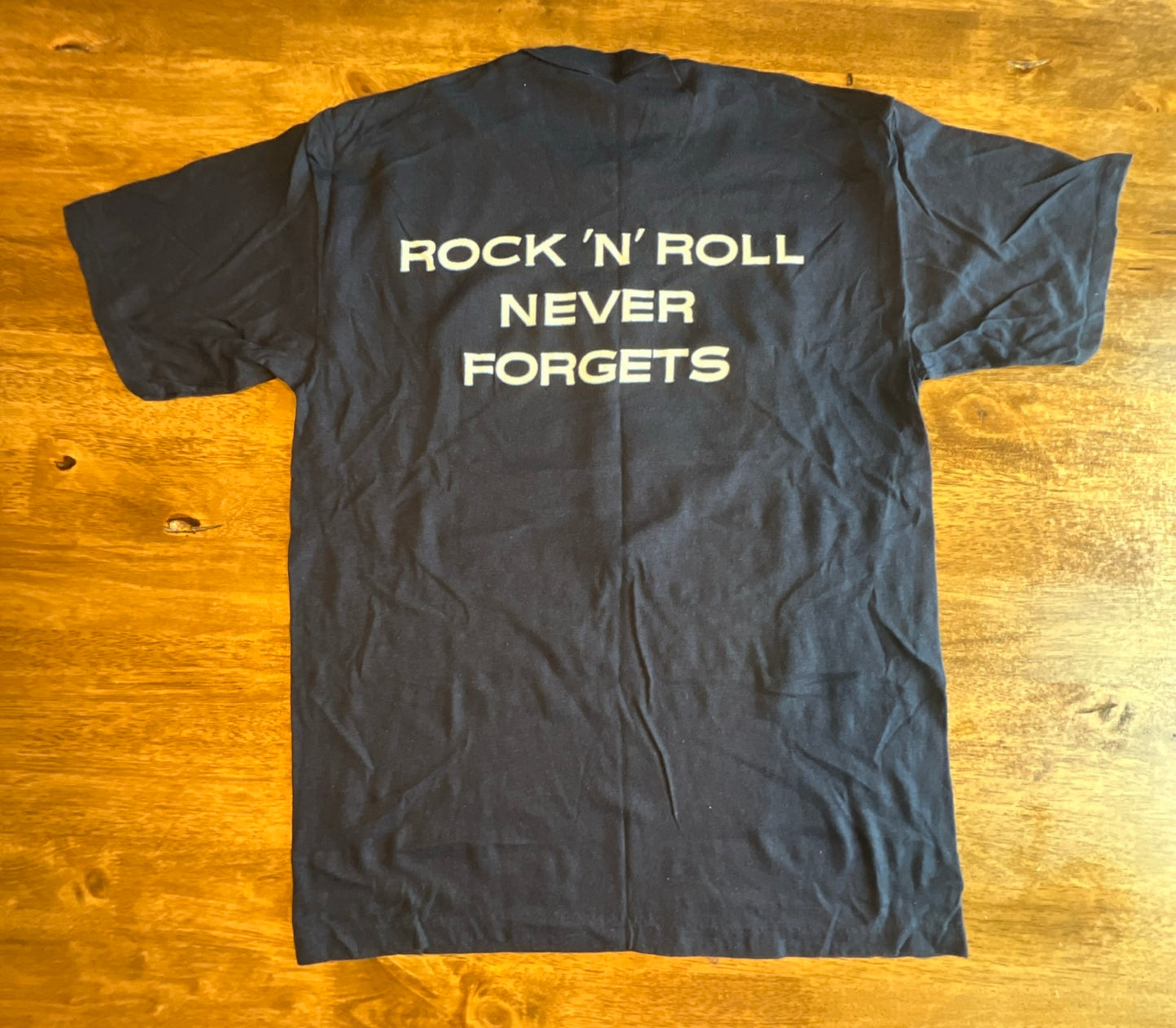 Vtg 1986 Bob Seger T-Shirt Silver Bullet Band Logo Rock N Roll Never Forgets Tee