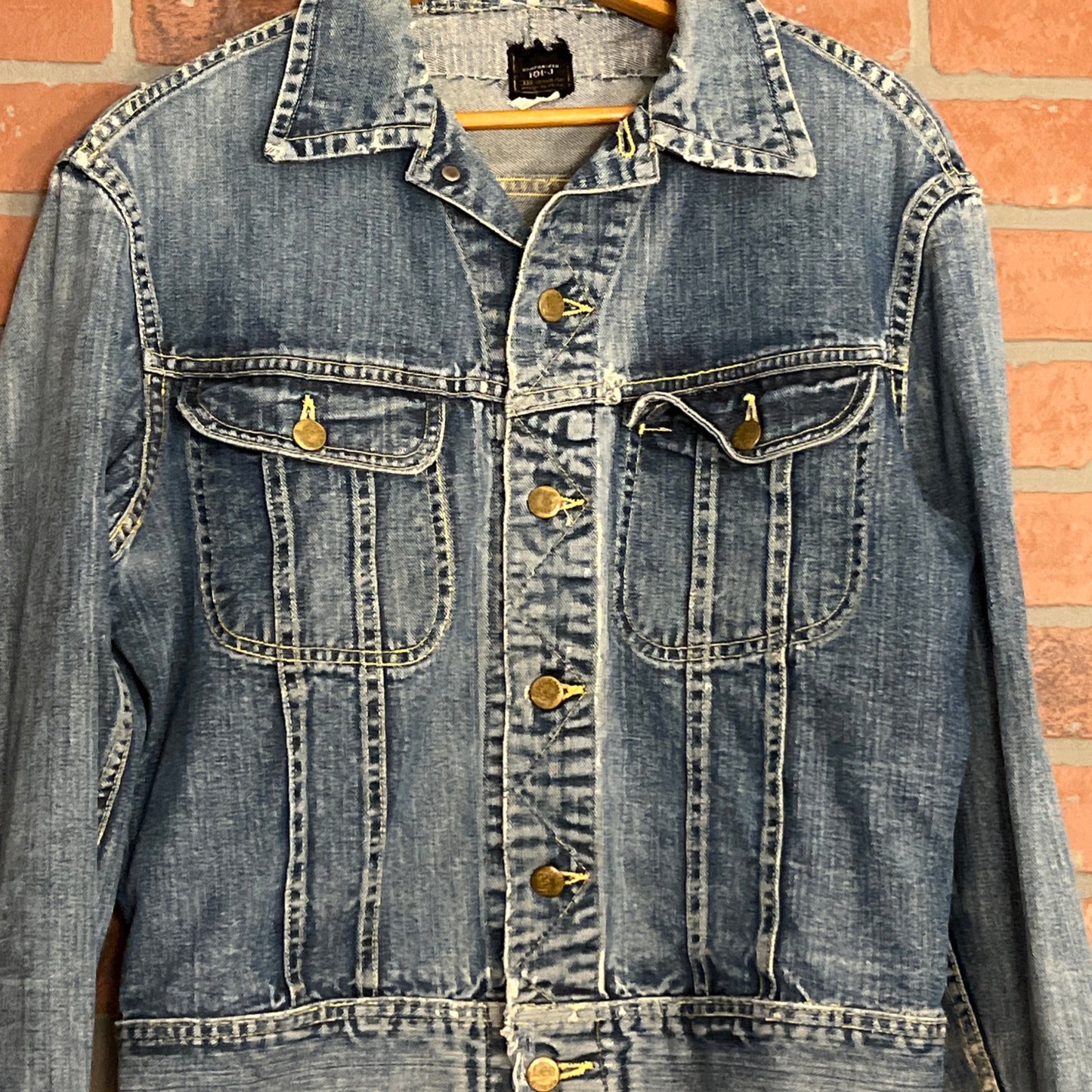 Vintage Lee 101J Sanforized Denim Jacket 38 Blue Union Made 1960's Distressed