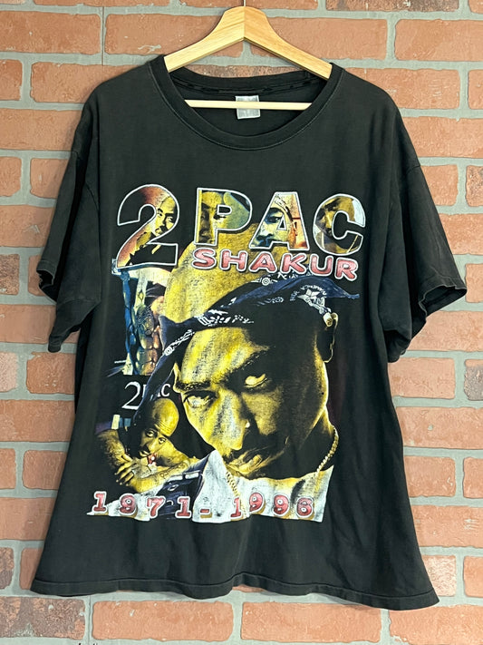 Vintage Tupac Memorial Rap Tee Shirt