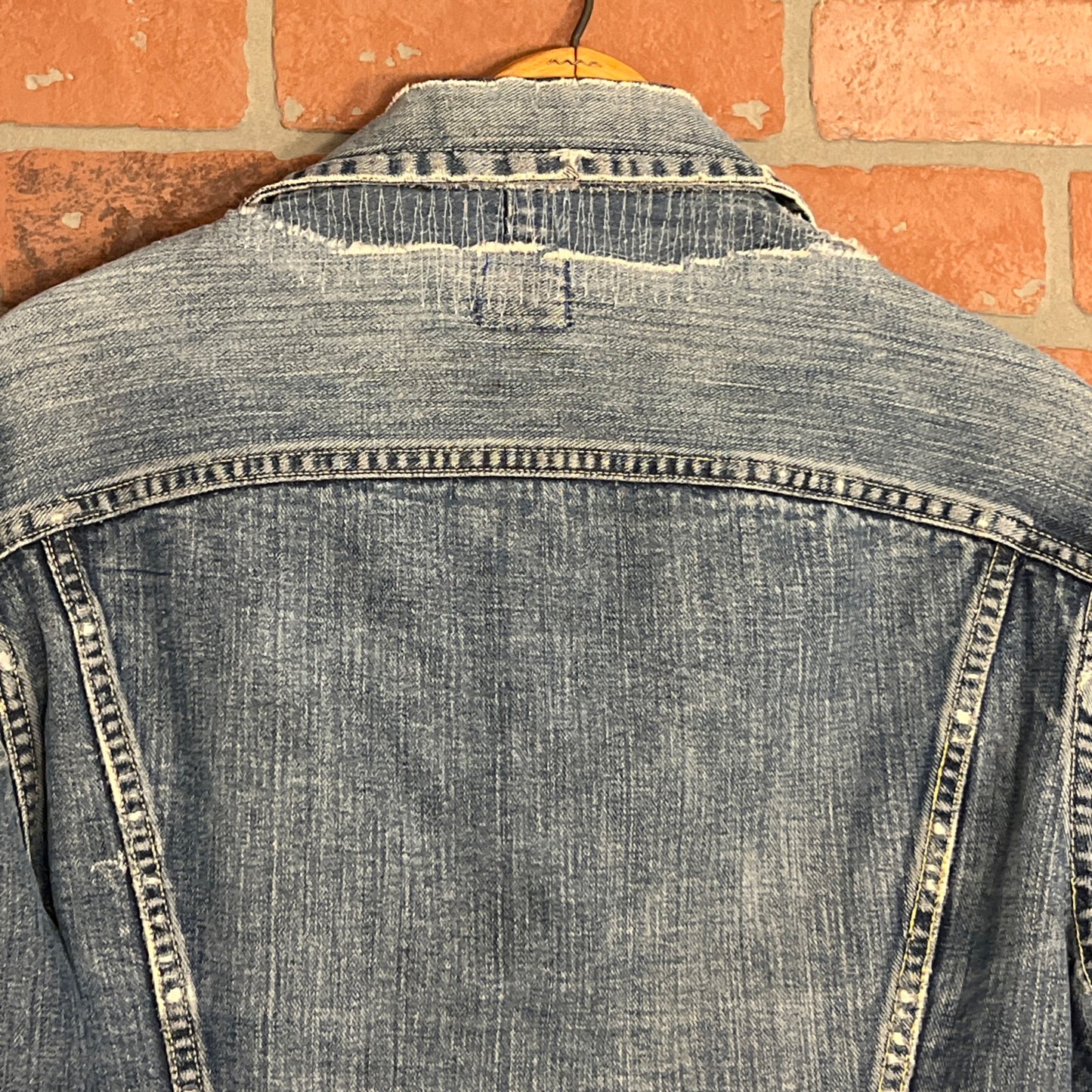 Vintage Lee 101J Sanforized Denim Jacket 38 Blue Union Made 1960's Distressed