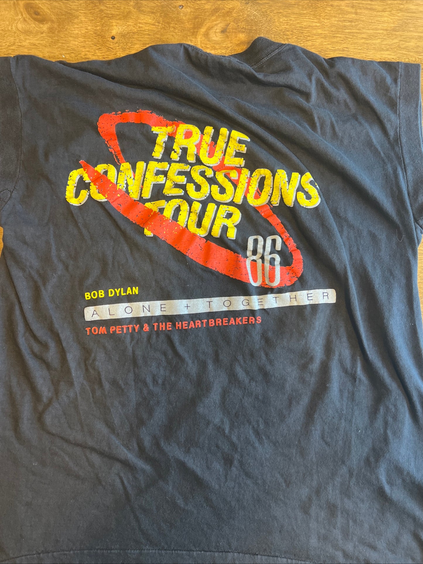 Rare 1986 Tom Petty & Bob Dylan True Confessions Tour Official Concert Shirt