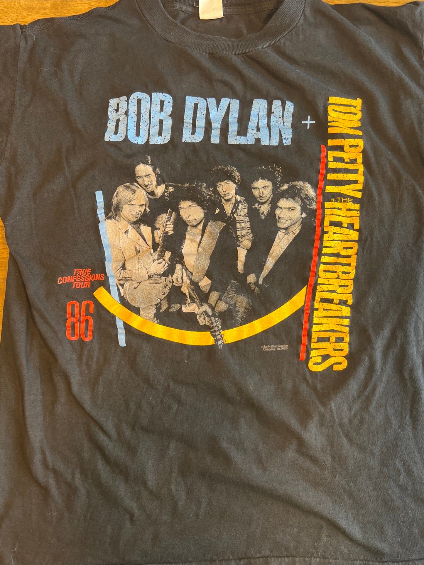 Rare 1986 Tom Petty & Bob Dylan True Confessions Tour Official Concert Shirt