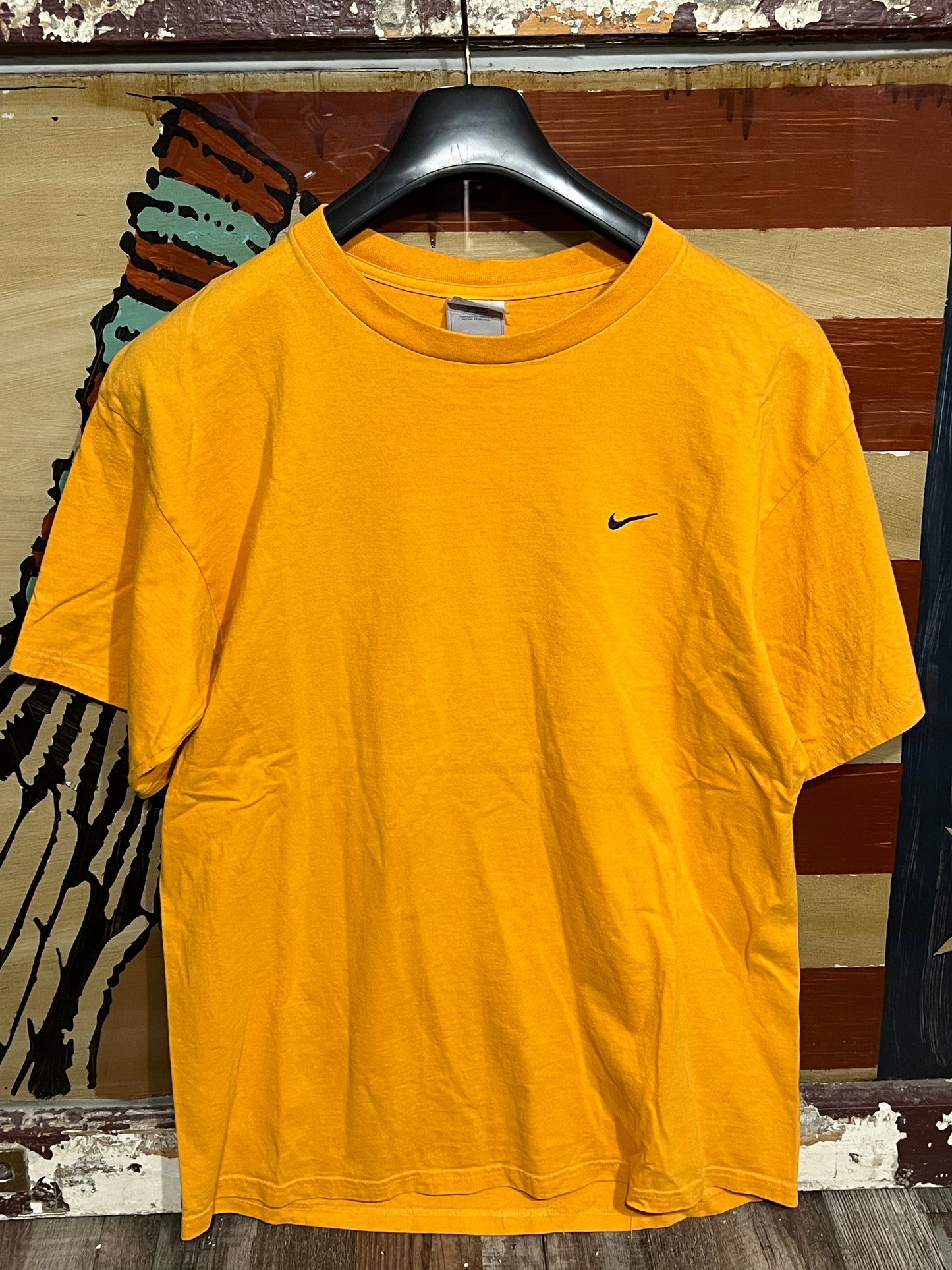 Y2K Nike Swoosh Tee