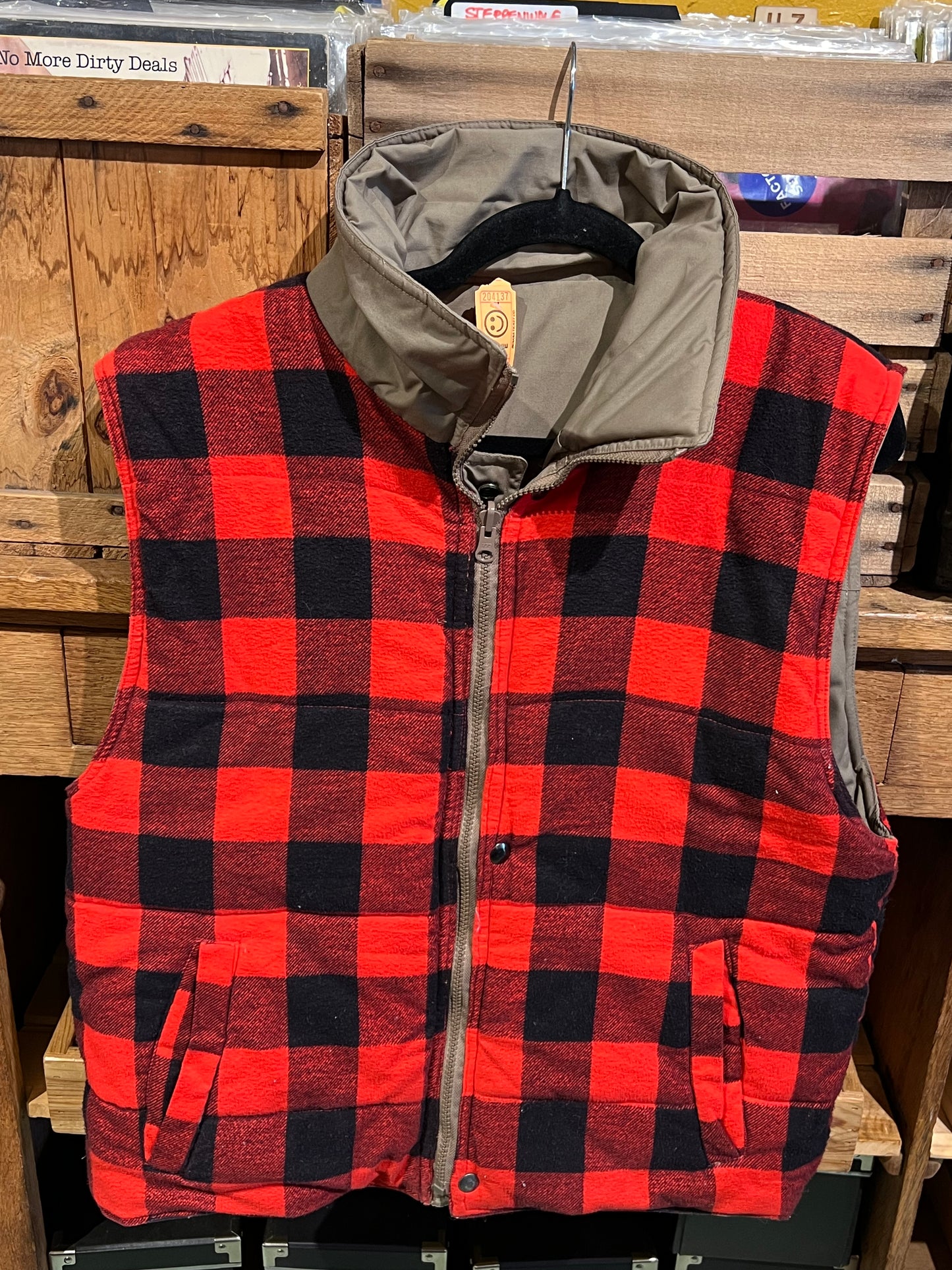 Vintage Reversible Buffalo Plaid Puffer Vest Tan & Red Medium 80s